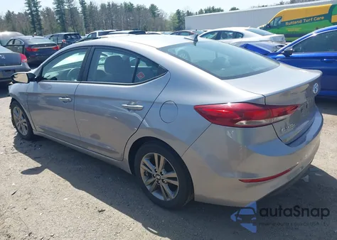 2017 Hyundai Elantra Se z USA, uszkodzony, nr VIN 5NPD84LFXHH159480